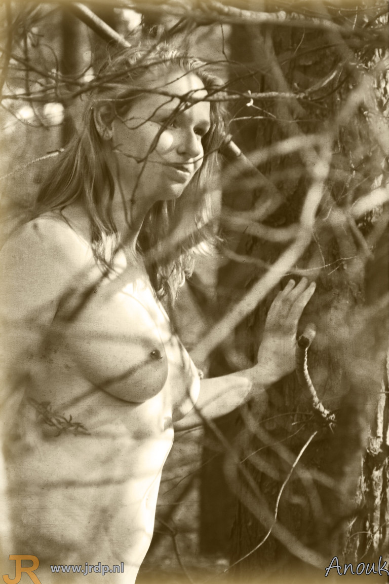 Datum: 01-05-2018
Locatie: Harderwijkerbos te Harderwijk (GE)
Model: Anouk Datum: 01-05-2018
Locatie: Harderwijkerbos te Harderwijk (GE)
Model: Anouk